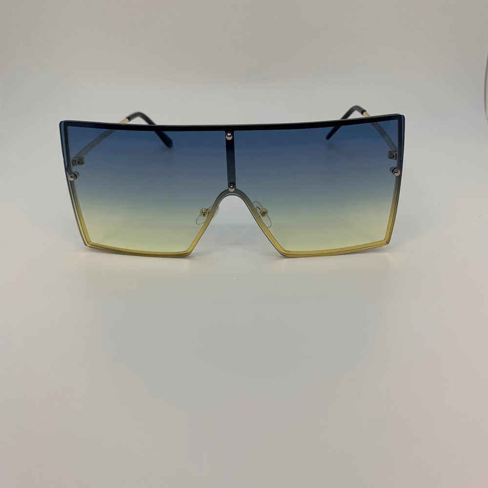 Sunglass - Picture 2 of 2